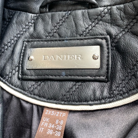 DANIER Motorcycle Jacket Black Leather Size 2XS ( US Size 2/4) UK 6/8 - Picture 6 of 10